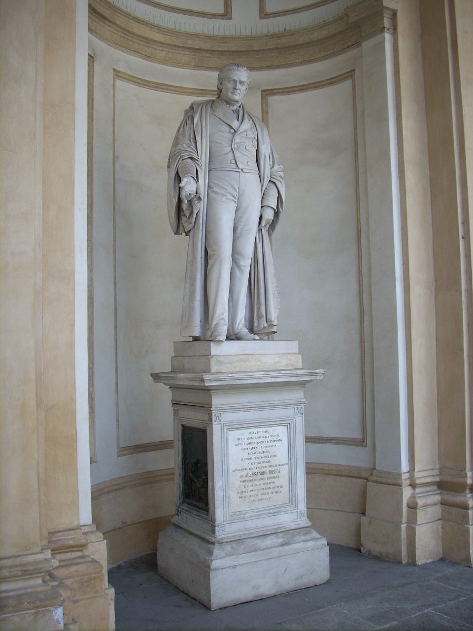Alessandro Riberi s monument, University of Turin central building, Italy - 01.JPG